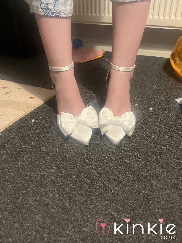 S**y Heels 👠