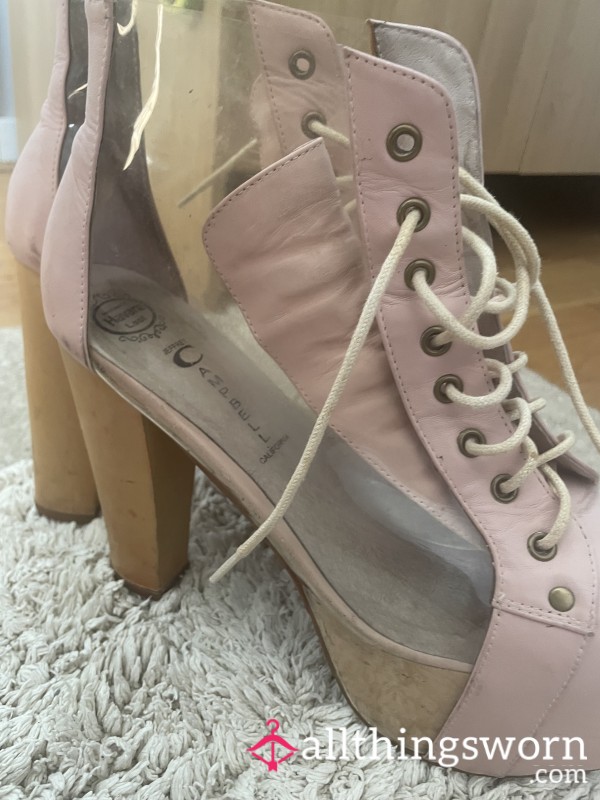 S**y Heels For My Chubby Feet