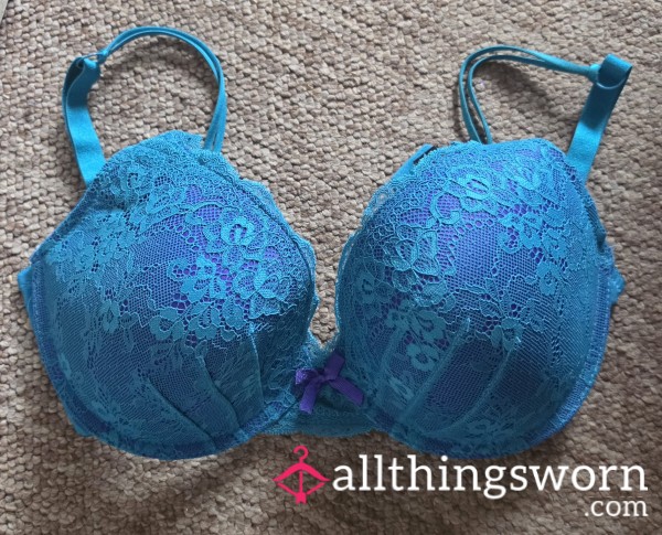 S**y Lace Bra
