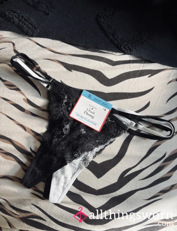 S**y Lace Thong