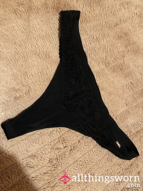 S**y Lace Thong