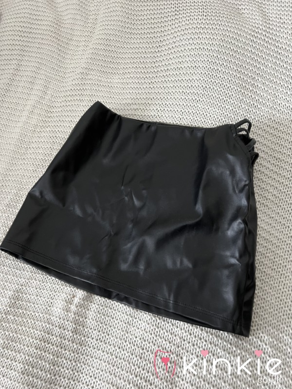 S**y Leather Mini Skirt