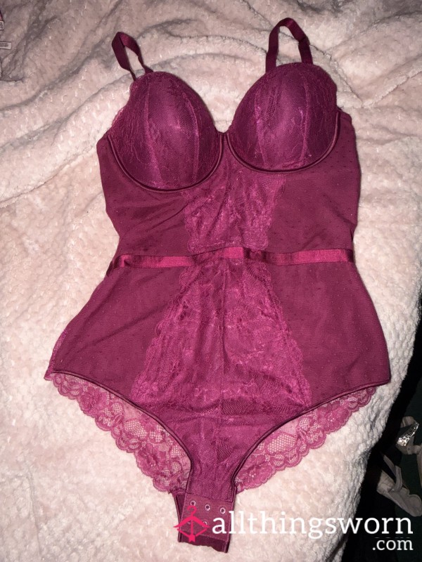 💖 Worn Burgundy Lace Bodysuit 💖