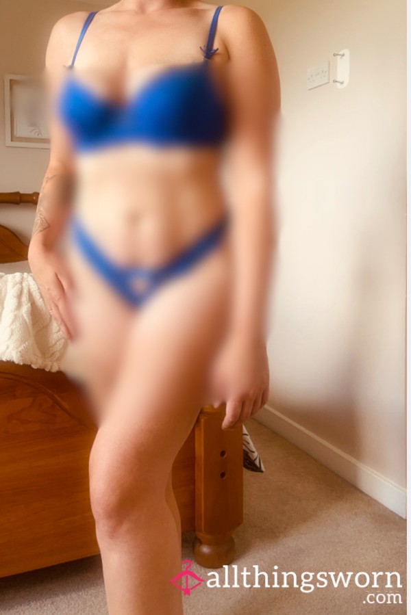 S**y Lingerie Full Body Photos
