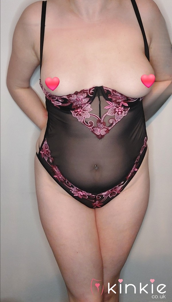 S**y Lingerie Showing My Boobies