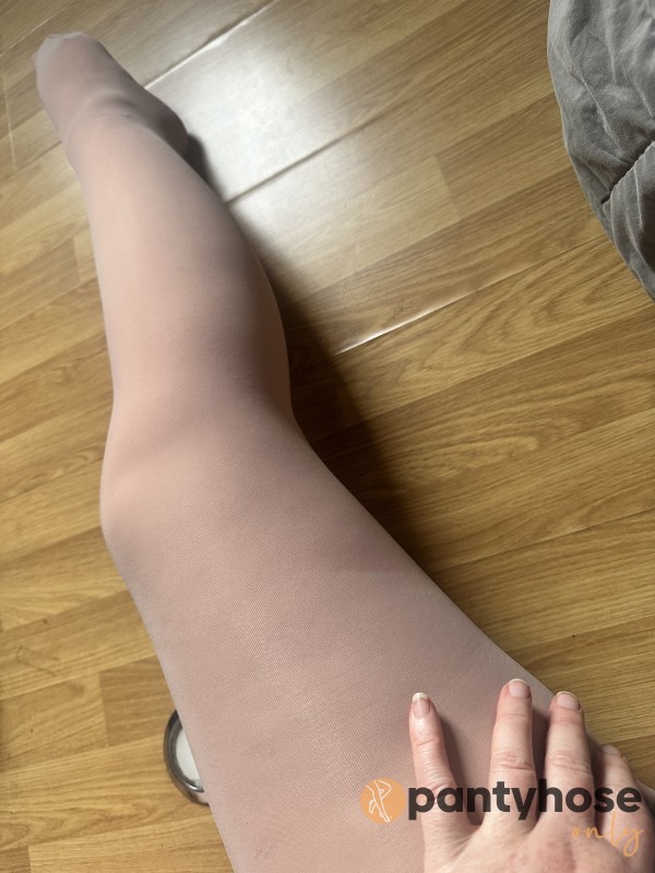 S**y Natural Colour Tights