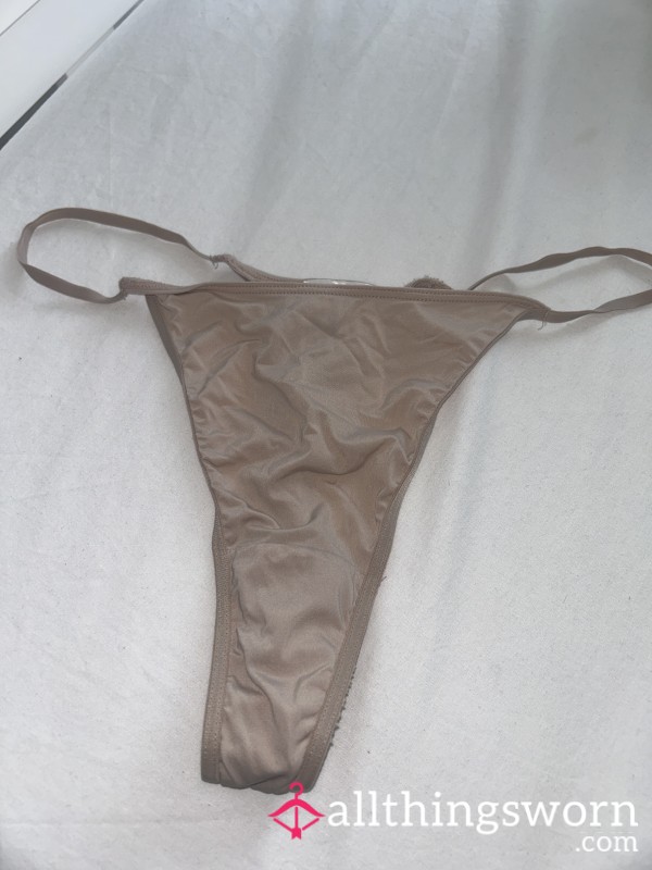 S**y Nude Thong