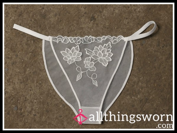 S**y Panties To Wear To Work For My Girlfriend