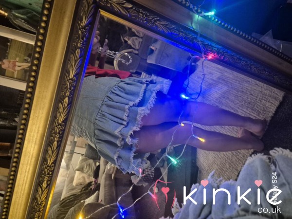 S**y Photos