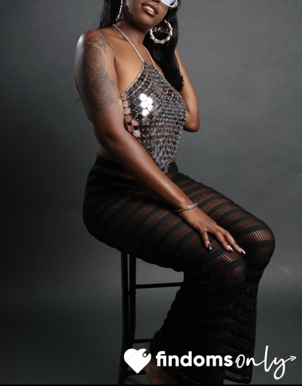 S**y Photoshoot 🤤