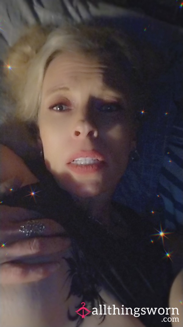 S**y Pictures To Tease That C*ck