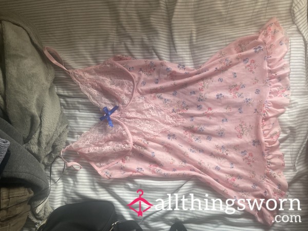 S**y Pink Lingerie Vest 🩷