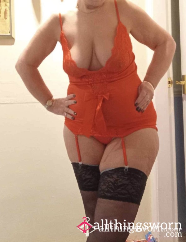 S**y Red Body