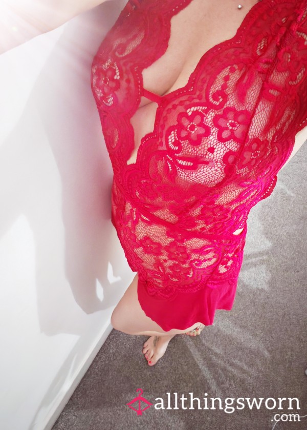 S**y Red Crotchless Lingerie ❤️