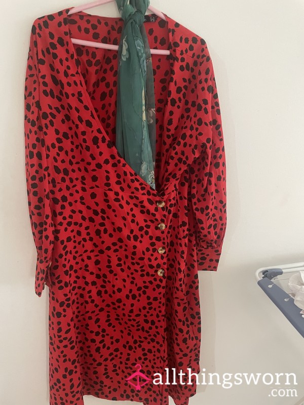 S**y Red Dress