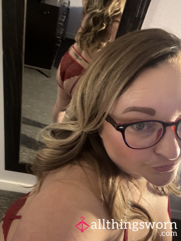 S**y Red Lace Nighty