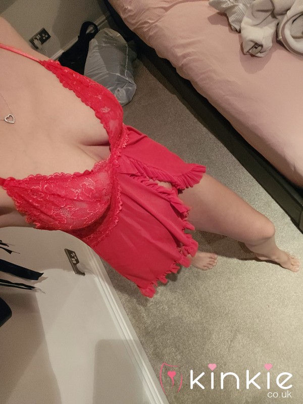 S**y Red Lace Set 🤤