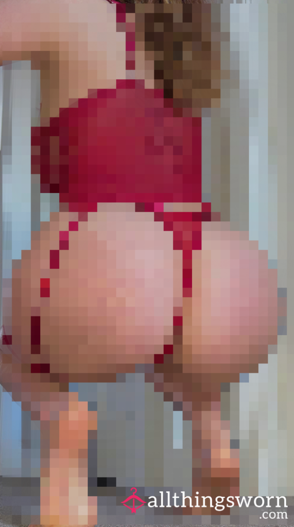 S**y Red Lingerie 🌶️