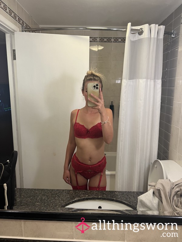 S**y Red Lingerie Set