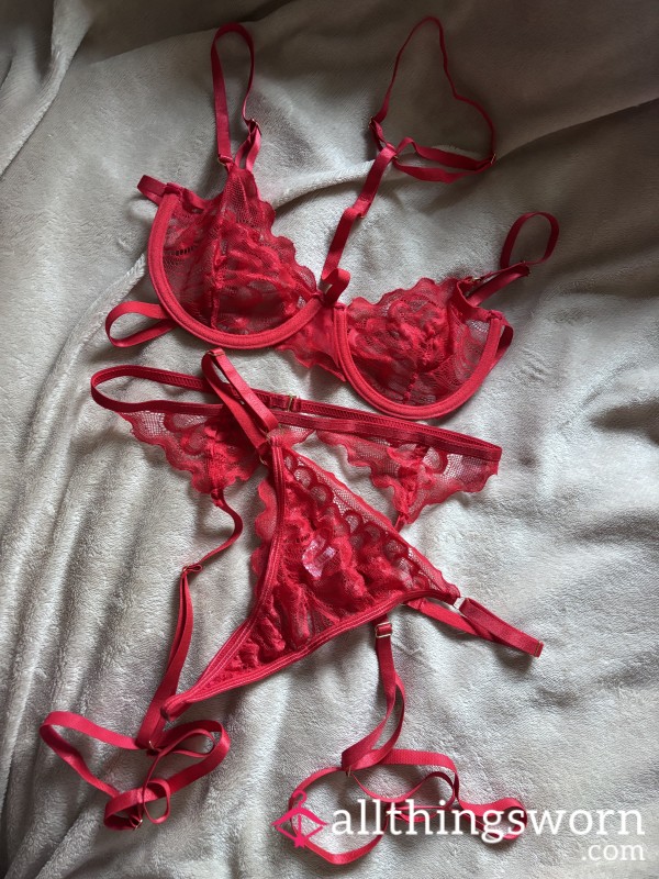S**y Red Lingerie Set