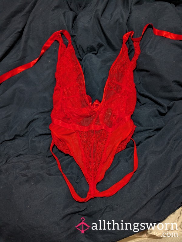 S**y Red Night Wear