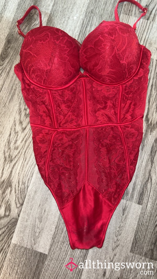 S**y Red Piece