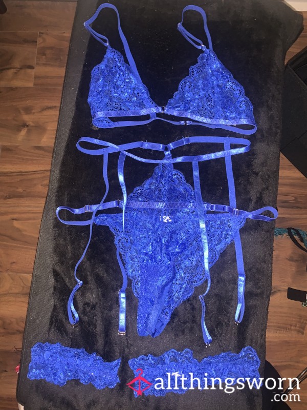 S**y Royal Blue Lace Lingerie Set