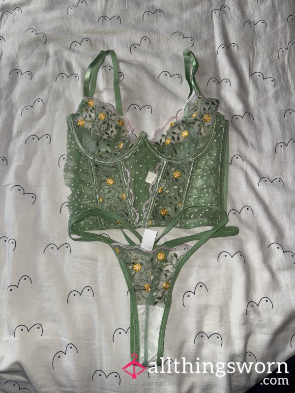 S**y Sage Green Lingerie Set