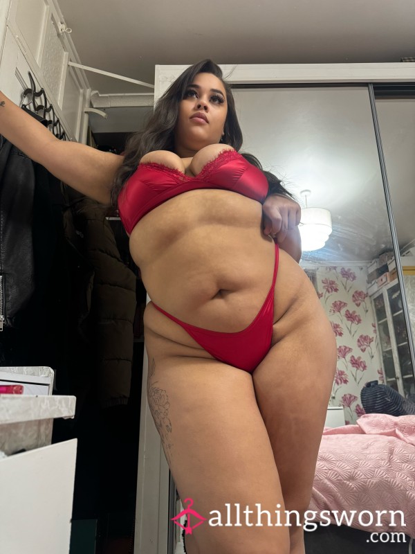 S**y Satin Red Set + 3 Min Custom