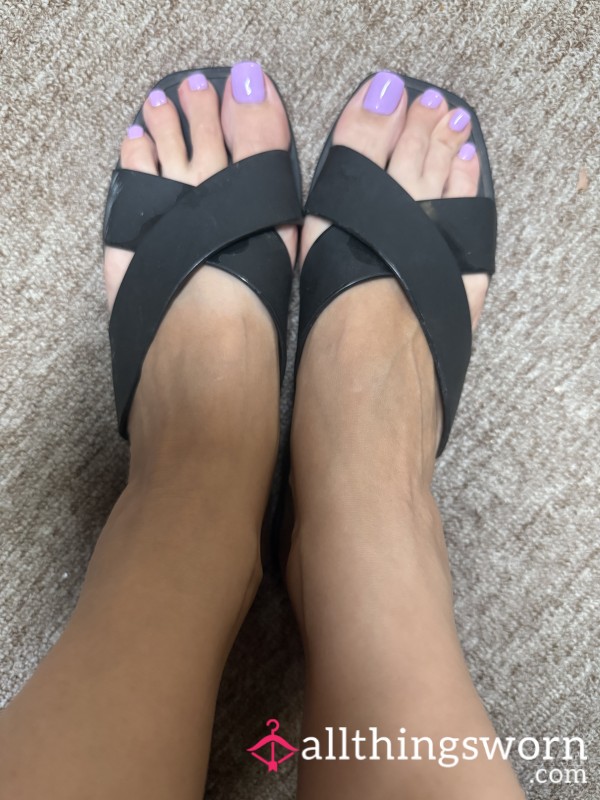 S**y Sauna Sandals