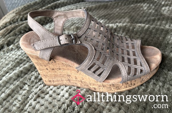 S**y Wedge Heels