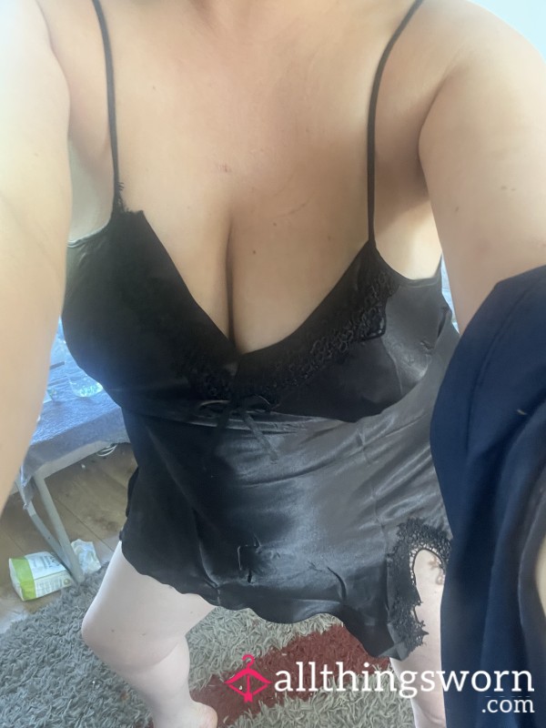 S**y Silk Nightly Lots Of Play In