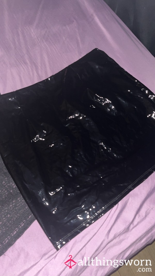 S**y Skirt