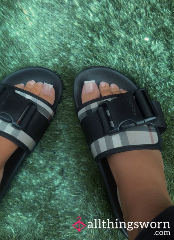 S**y Small Perfect Feet