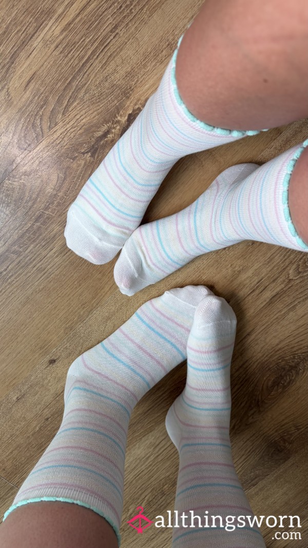 Worn Socks By Sister Duo - Unlock Foot Pic!