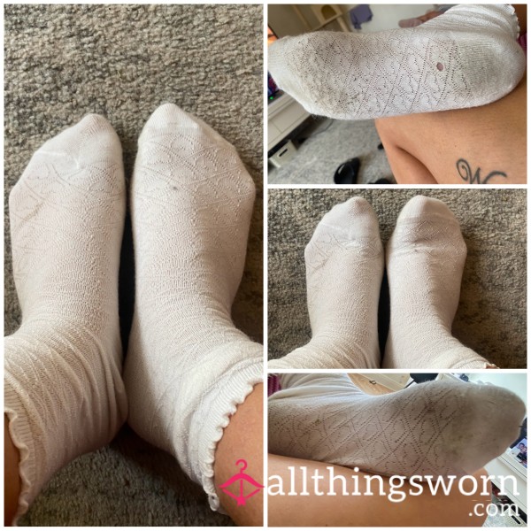 S**y Stinky Soft Cotton Frilly Socks