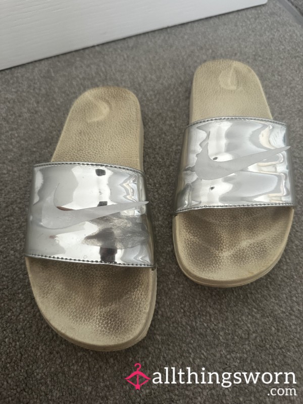 S**y Sweaty Sandals