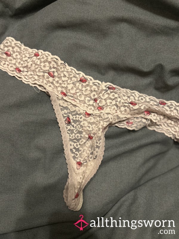 S**y Thongs
