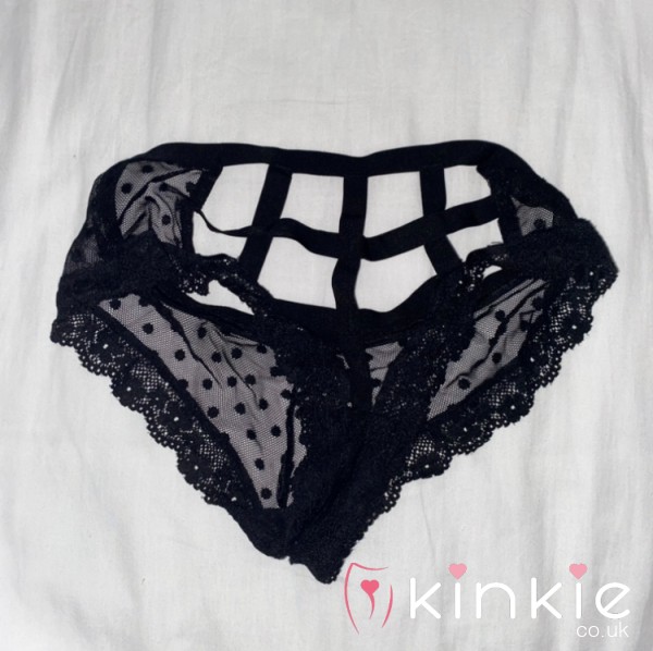 S**y Used C*mmy Panties From Victoria’s Secret