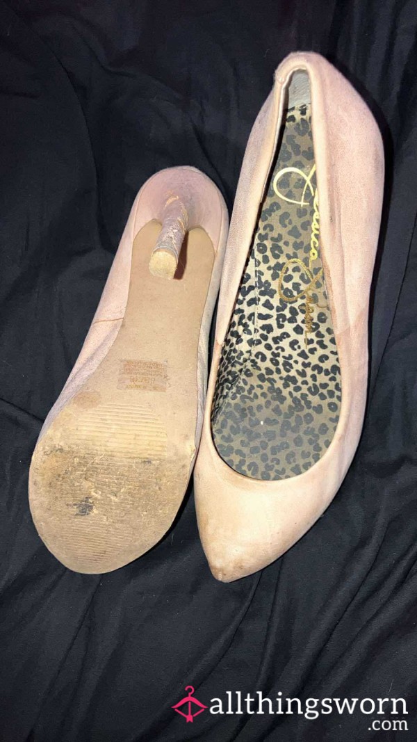 S**y Well Loved Nude Pumps😉