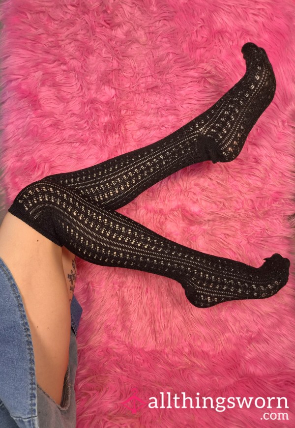 💋s**y Well Worn Thigh High Black Knit Stockings Cut Out Old Soft Stretchy Hosiery Japanese Girl Asian Tattoos Athletic Slim Thick Petite Fitness Model Personal Trainer
