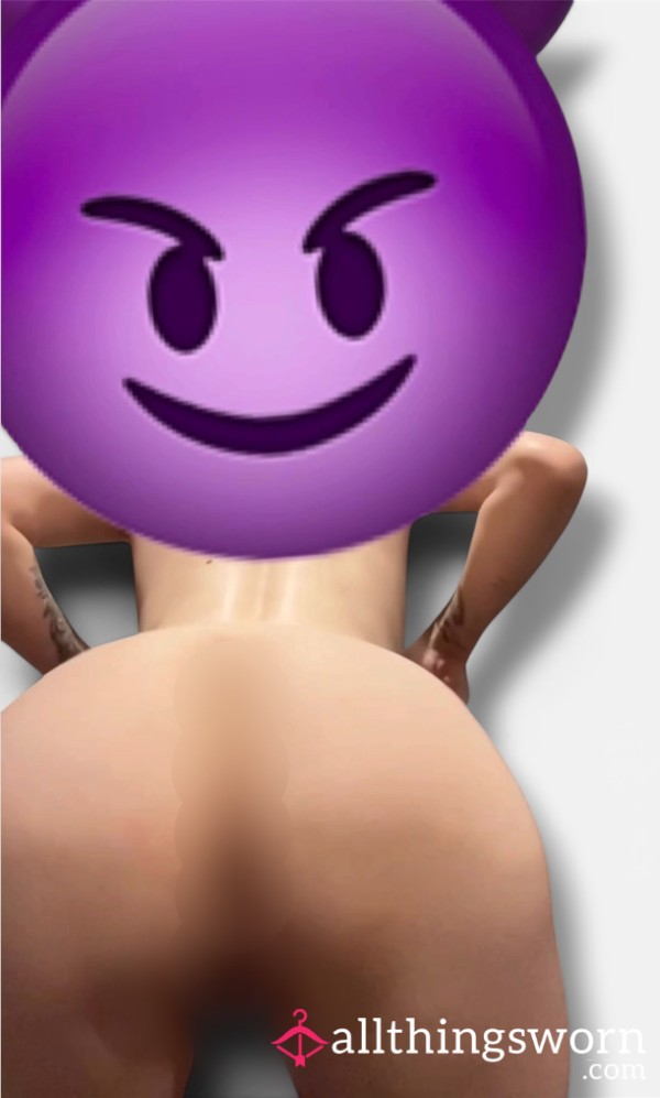 Shaking My Big A** Nude (no Face)😜🙈