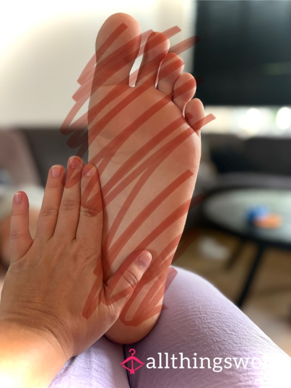 Sharing My Boyfriends Perfect Feet With You💕
