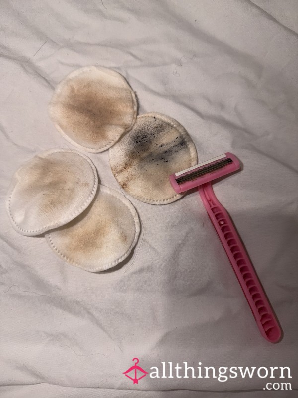 Shaver & Face Pads Bundle