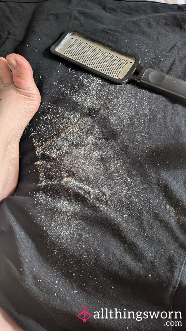 Shaving My Rough Working Feet...