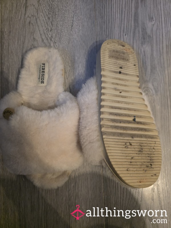 Worn Sheepskin Slippers 🐾 No Socks | Sweaty Daily Wear | Soft & Used 😈