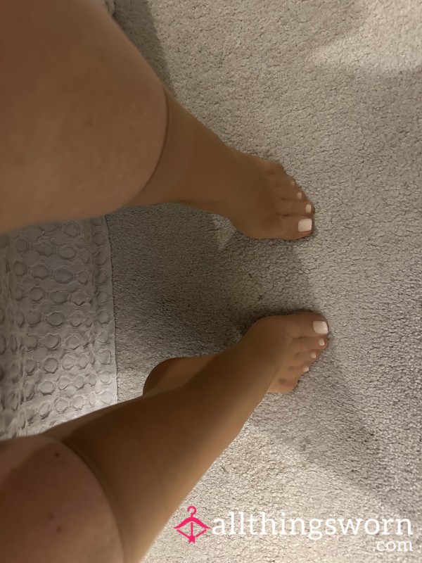 Sheer Ankle Pop Socks