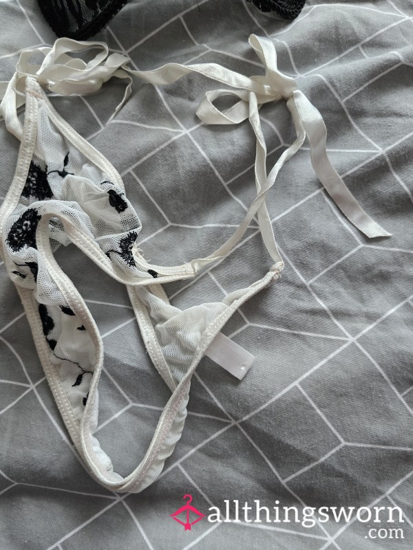 Sheer Offwhite/,black Thong > Side Ties