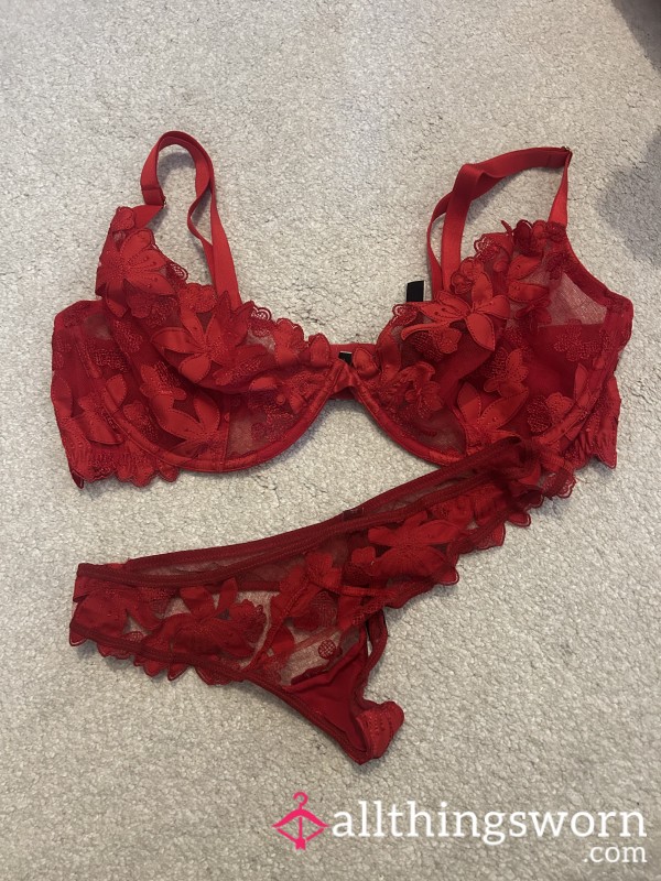 Sheer Red Set