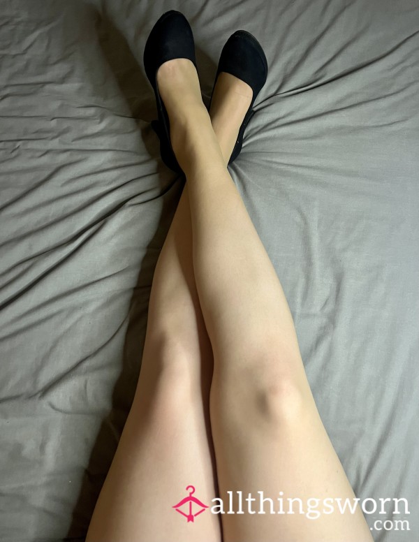 ✨Sheer Tan Nude Tights / Nylons / Pantyhose Wears✨